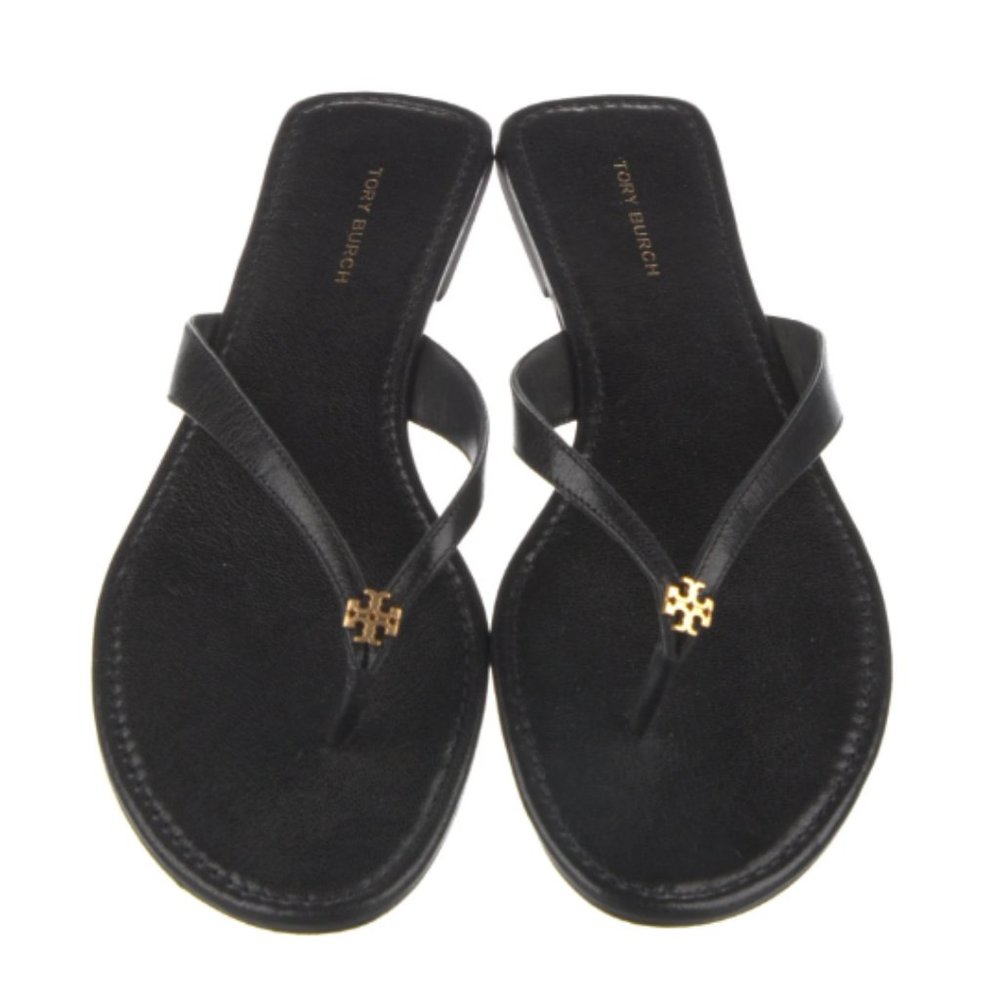 Tory Burch Capri Medallion Flip Flop Sandals